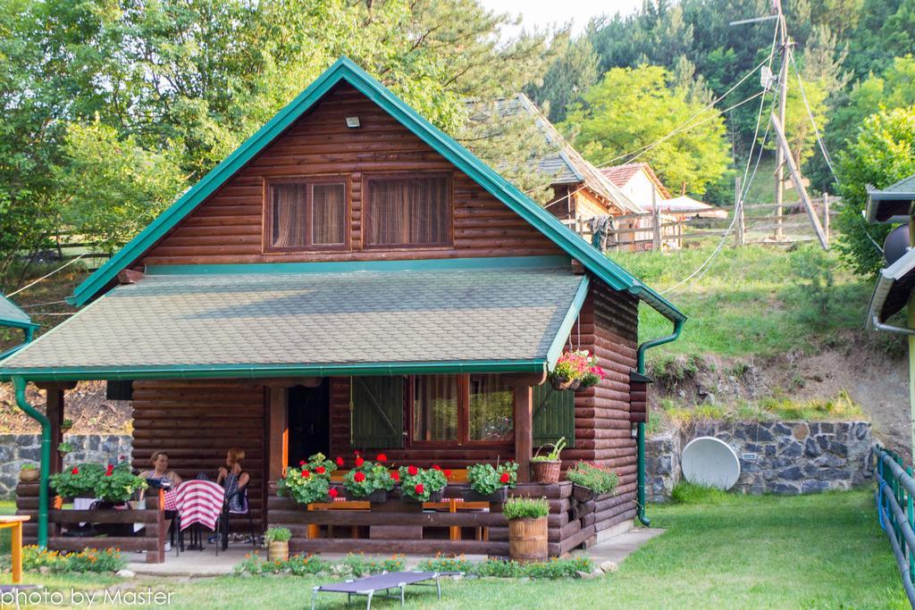 Holiday Homes Biser Lopatnice Lopatnica Exterior foto