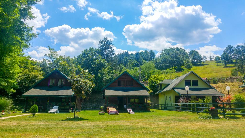 Holiday Homes Biser Lopatnice Lopatnica Exterior foto